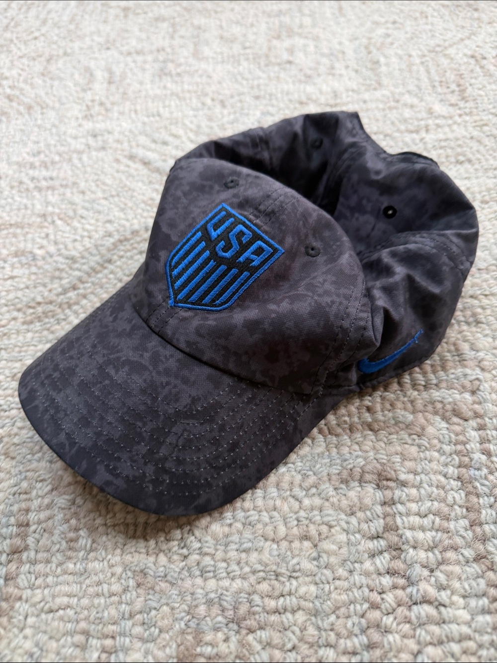 Nike hat with Blue USA soccer